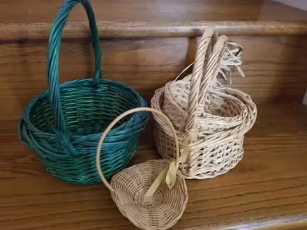 Photo of free Small wicker baskets (Centrepointe) #1