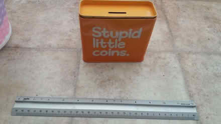 Photo of free coin tin (Crosspool S10) #1