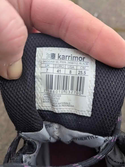 Photo of free Women's Karrimore walking boots, UK 7 (Moorlands LA1) #2