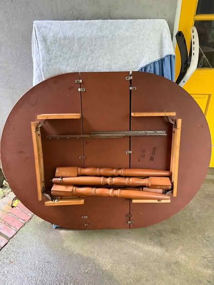 Photo of free Kitchen table (Near Alps) #1