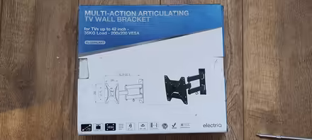 Photo of free TV wall bracket (CW2) #1
