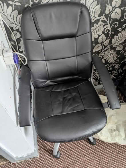 Photo of free computer chairs (Bilton Road CV22) #2