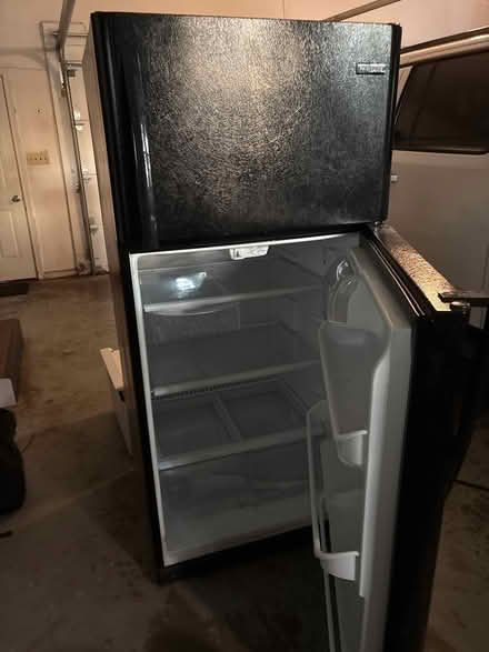 Photo of free Frigidaire refrigerator (Chantilly, VA) #2