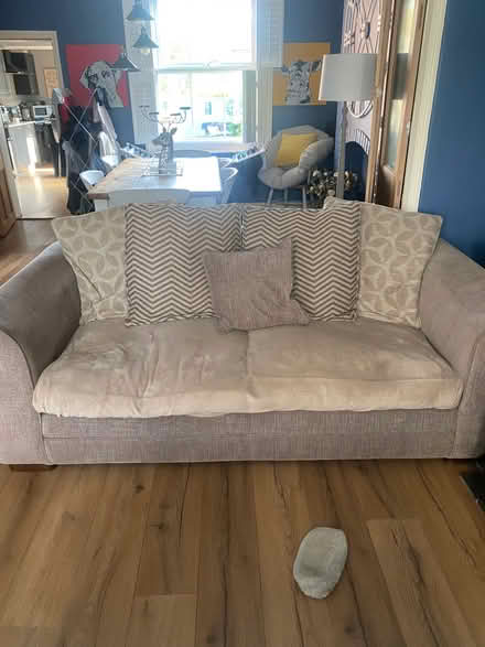 Photo of free Sofa (Whitchurch SY13) #2