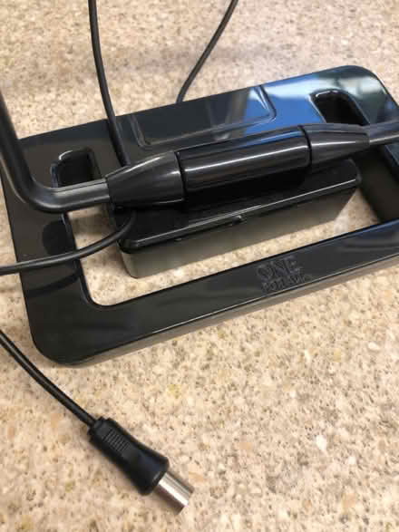 Photo of free Tv One for all Freeview antenna (Kingston KT1) #3