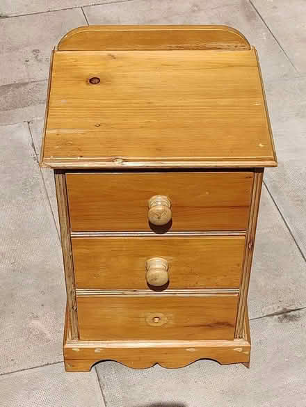 Photo of free Bedside cabinet (Southport PR9) #1