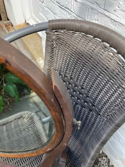 Photo of free Vintage dressing table mirror. (IP4) #2