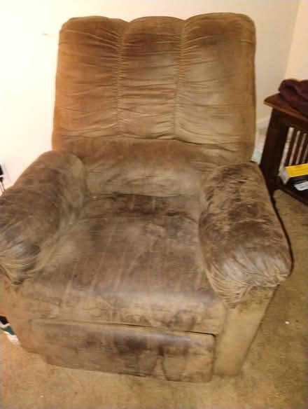 Photo of free Recliner (Cynthia dr & Janie Lane) #1
