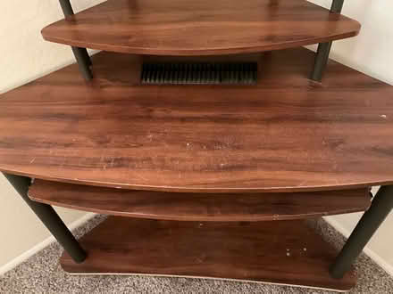 Photo of free Corner desk/computer table (Casa grande AZ) #2