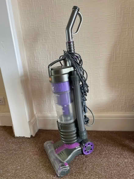 Photo of free Vax Air Reach vacuum cleaner (Welling DA16) #4