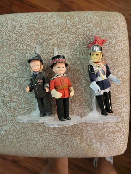 Photo of free Vintage British Dolls (McKnight Rd and Manchester Rd) #1