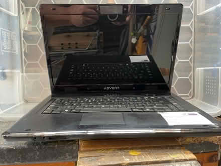Photo of free Old laptop for spare's or repair (Hinchley Wood KT10) #1