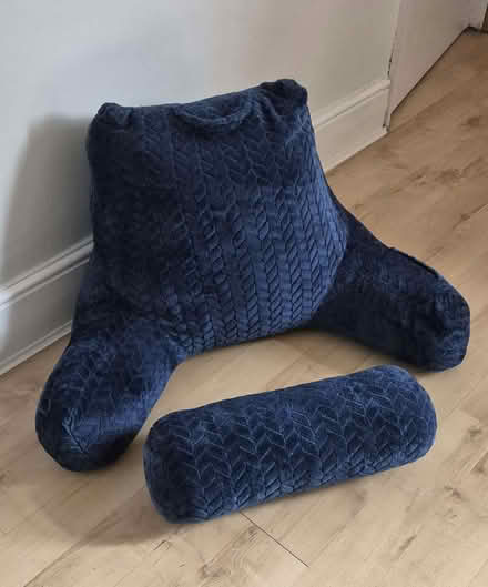Photo of free Support Pillow (Ilford IG1) #2