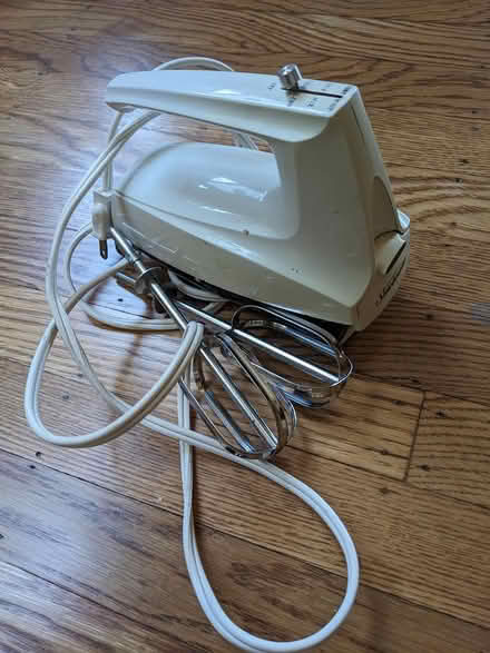 Photo of free Old Sunbeam hand mixer (Elmwood) #1
