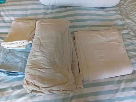 Photo of free Linens (Chelmsford CM2) #1