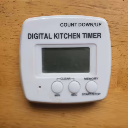 Photo of free kitchen timer (Upper Holloway N19) #1
