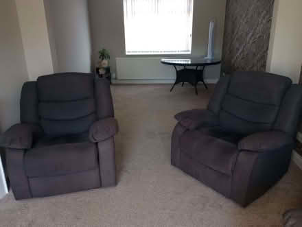 Photo of free Sofa (Benfleet SS7) #4