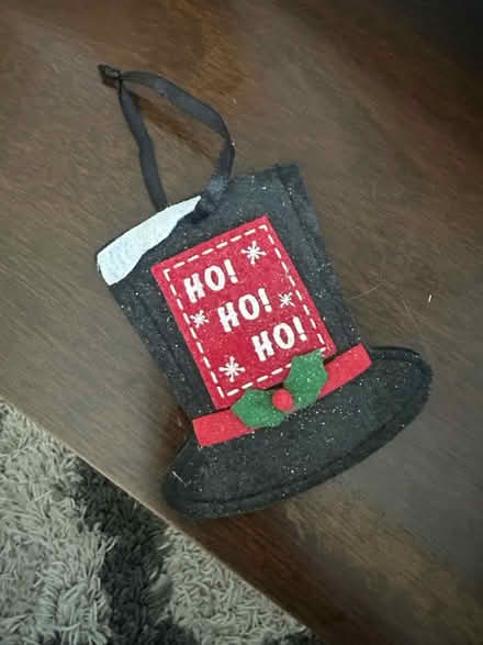 Photo of free Gift card holder (Malden) #1