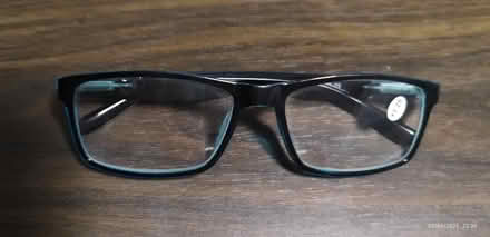 Photo of free +1.25 magnifying glasses (Tpy) #1