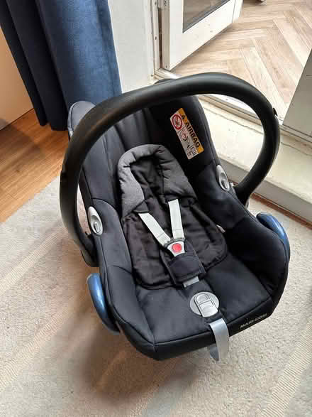 Photo of free Baby bath, car seat and walker (SW17) #3