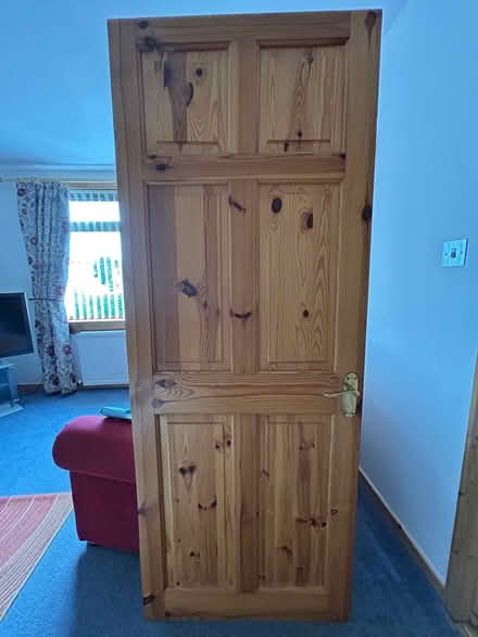 Photo of free Door - internal knotty pine (AB16) #3