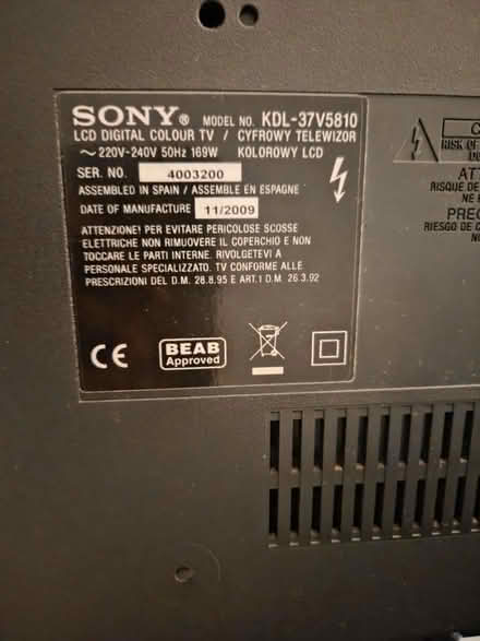 Photo of free Sony TV 40" and TV unit (W3) #4