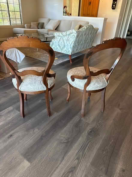 Photo of free pair of antique chairs (Evergreen-The Villages) #4