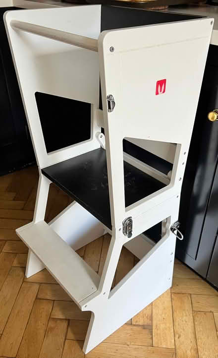 Photo of free Montessori tower 2in1 for toddlers (Mortlake SW13) #4