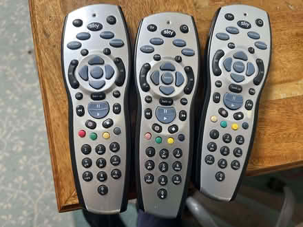 Photo of free 3 Sky HD Remote Controls (Trumpsgreen GU25) #1