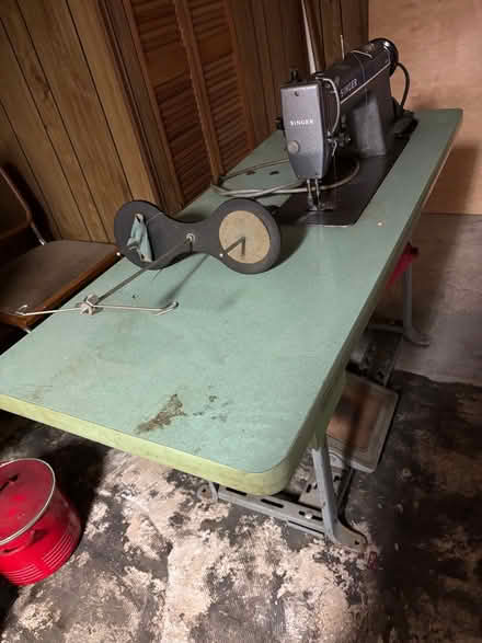 Photo of free Singer industrial sewing machine (Bayside, NY) #4