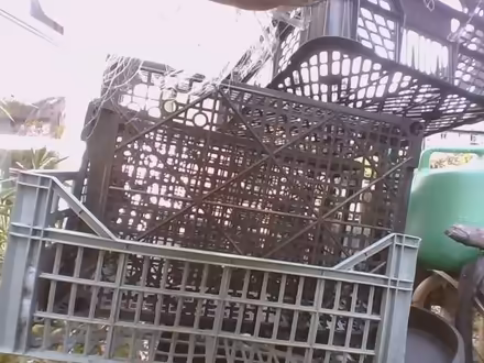 Photo of free plastic baskets and feed bags (Staveley LA8) #1