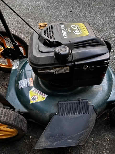 Photo of free Push lawnmower (Hopewell jct, taconic & Rt 52) #1