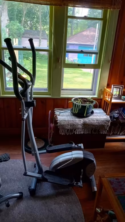 Photo of free Elliptical machine (Cleveland Hts, near Coventry) #1