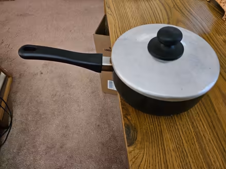 Photo of free pot with lid (North Denton (288 & 2164)) #1