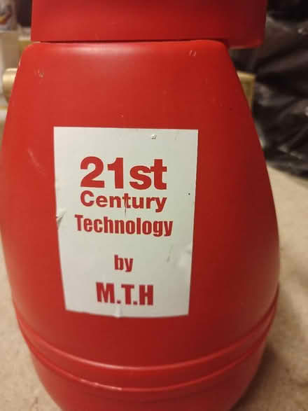 Photo of free 4 litre refillable LPG bottle. (Woodcote RG8) #1
