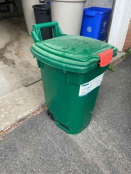 Photo of free Green bin (Aurora) #1