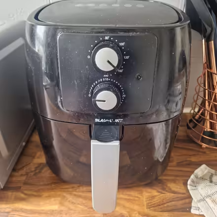 Photo of free Airfryer (Ferry road avenue EH4) #1