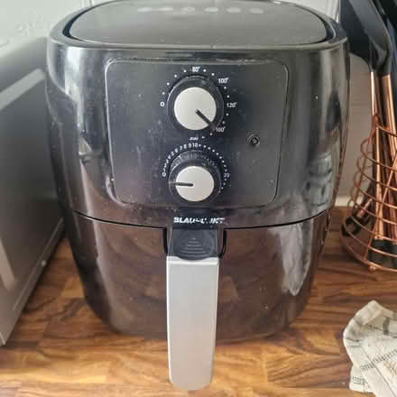 Photo of free Airfryer (Ferry road avenue EH4) #1
