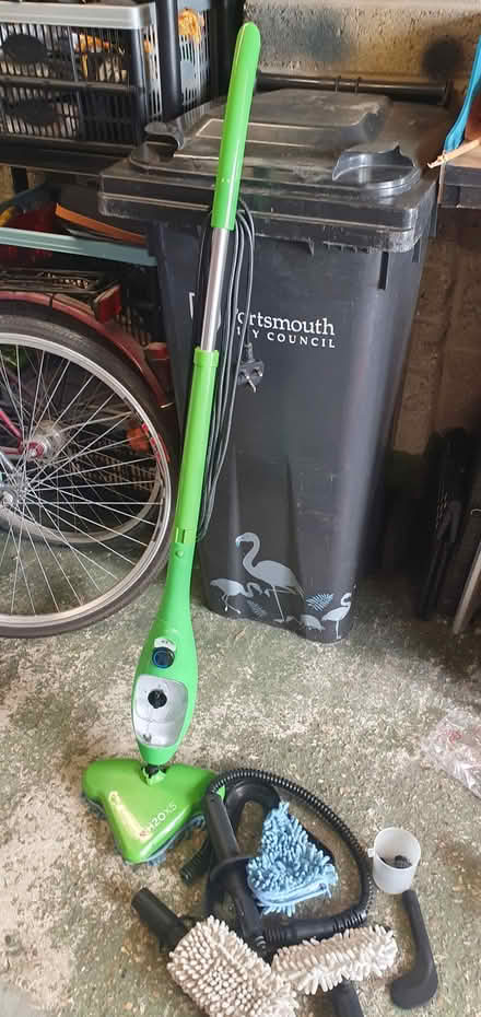 Photo of free H2o Steam mop (North End PO2) #1