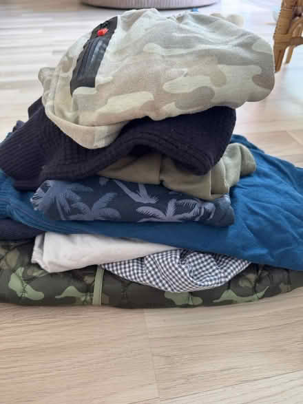 Photo of free Boys clothes age 9-13 (GL3) #1