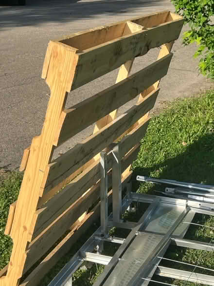 Photo of free Wooden Palette (Shiloh, North Main St, Dayton) #1