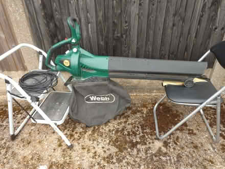 Photo of free Webb Garden Vac and Blower. (TN25) #1