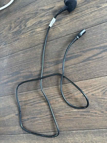 Photo of free Three-pin power lead (N1 - Barnsbury) #1