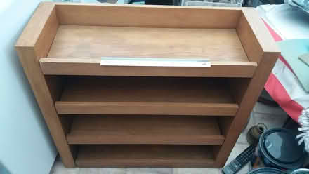 Photo of free shelf, wood (Crosspool S10) #1