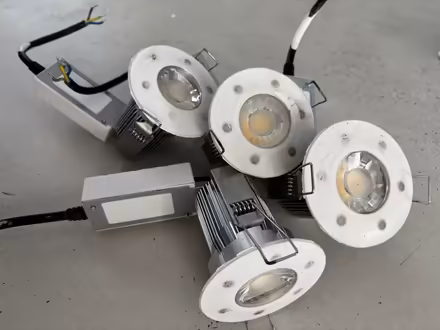 Photo of free Four white ceiling spotlights (N1 - Barnsbury) #1