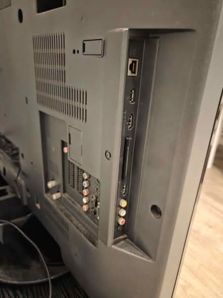 Photo of free Sony TV 40" and TV unit (W3) #2