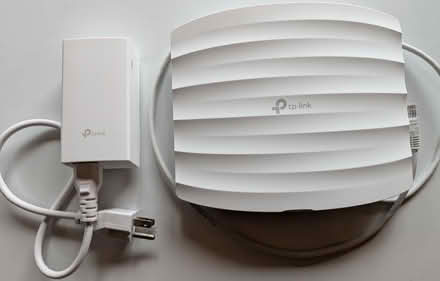 Photo of free tp-link (N Leverett) #1