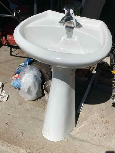 Photo of free Pedestal sink - crack in glaze (Winsted) #1