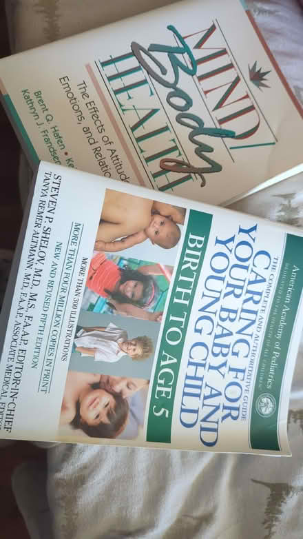 Photo of free 2 books one for new mothers (downtown sunnyvale) #1