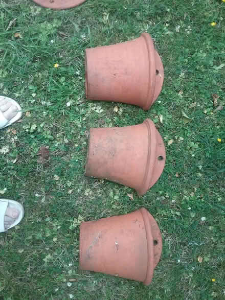 Photo of free 3 Terracotta hanging plant pots (Wrenbury CW5) #1